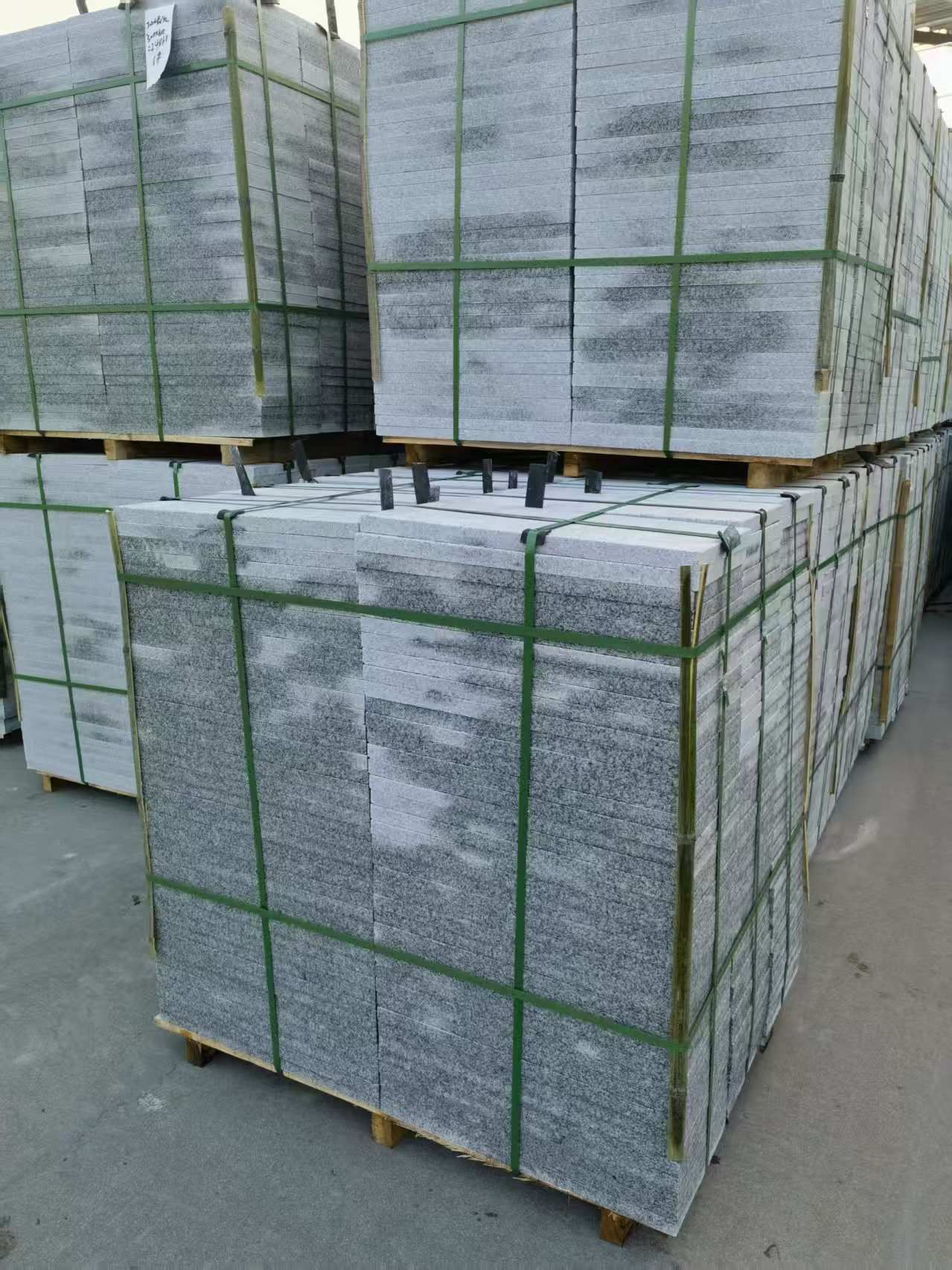 辽源 芝麻白地铺石材