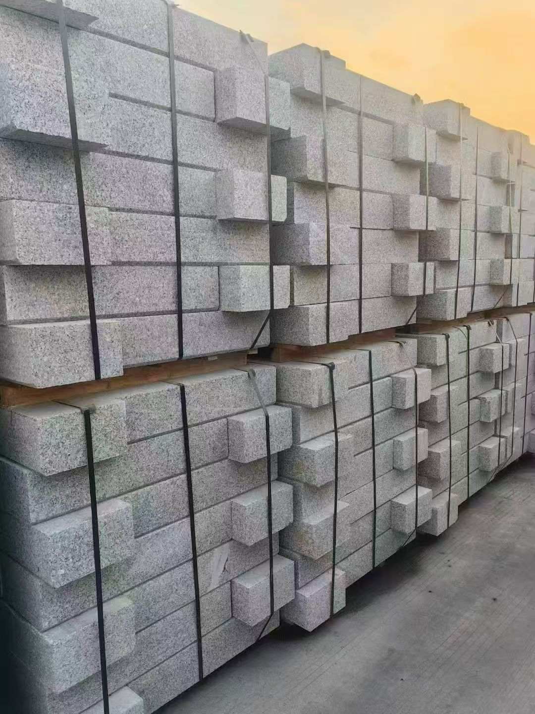 辽源 芝麻白路沿石