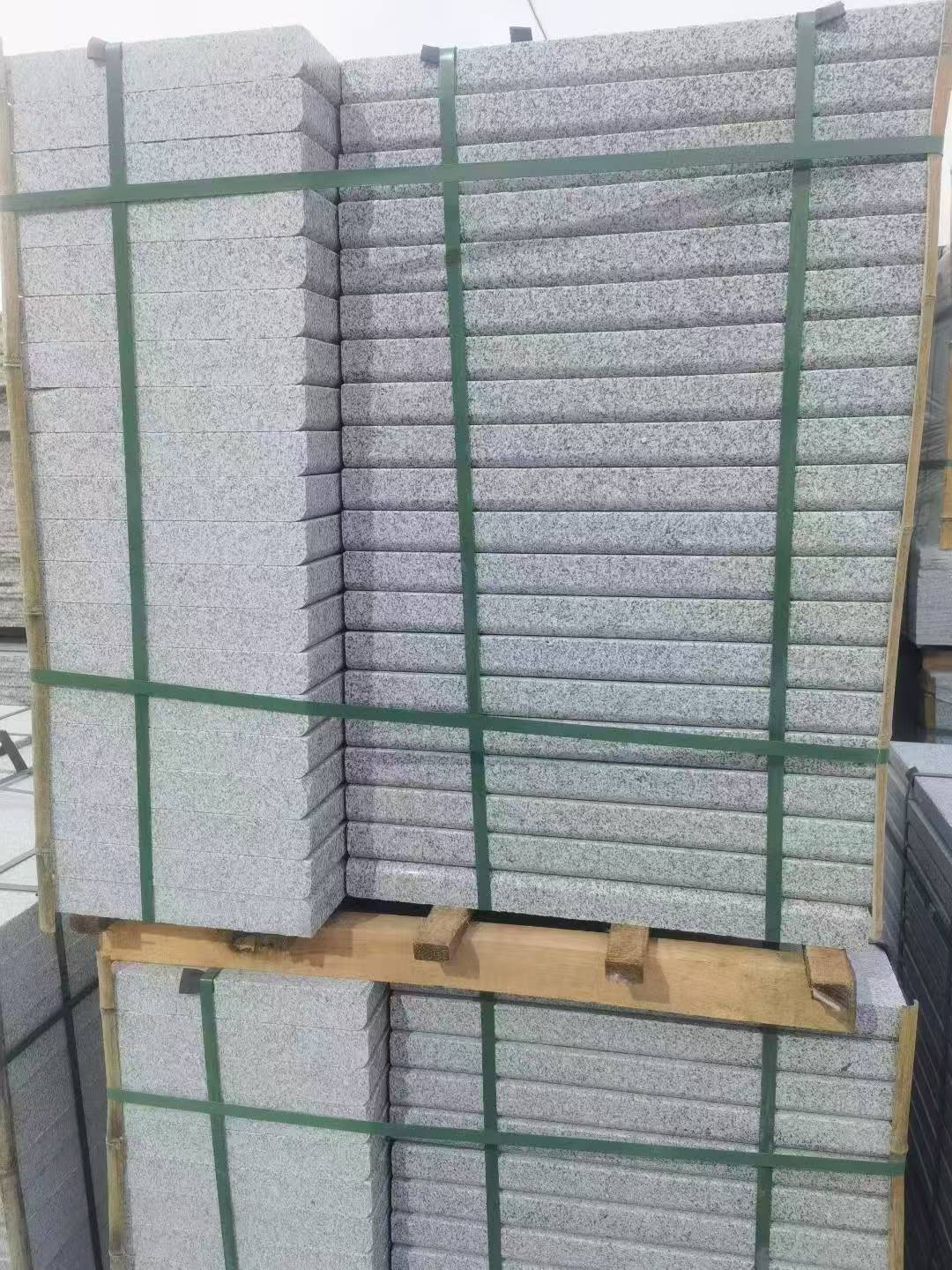 辽源 5公分芝麻白，倒斜角，室外楼梯踏步