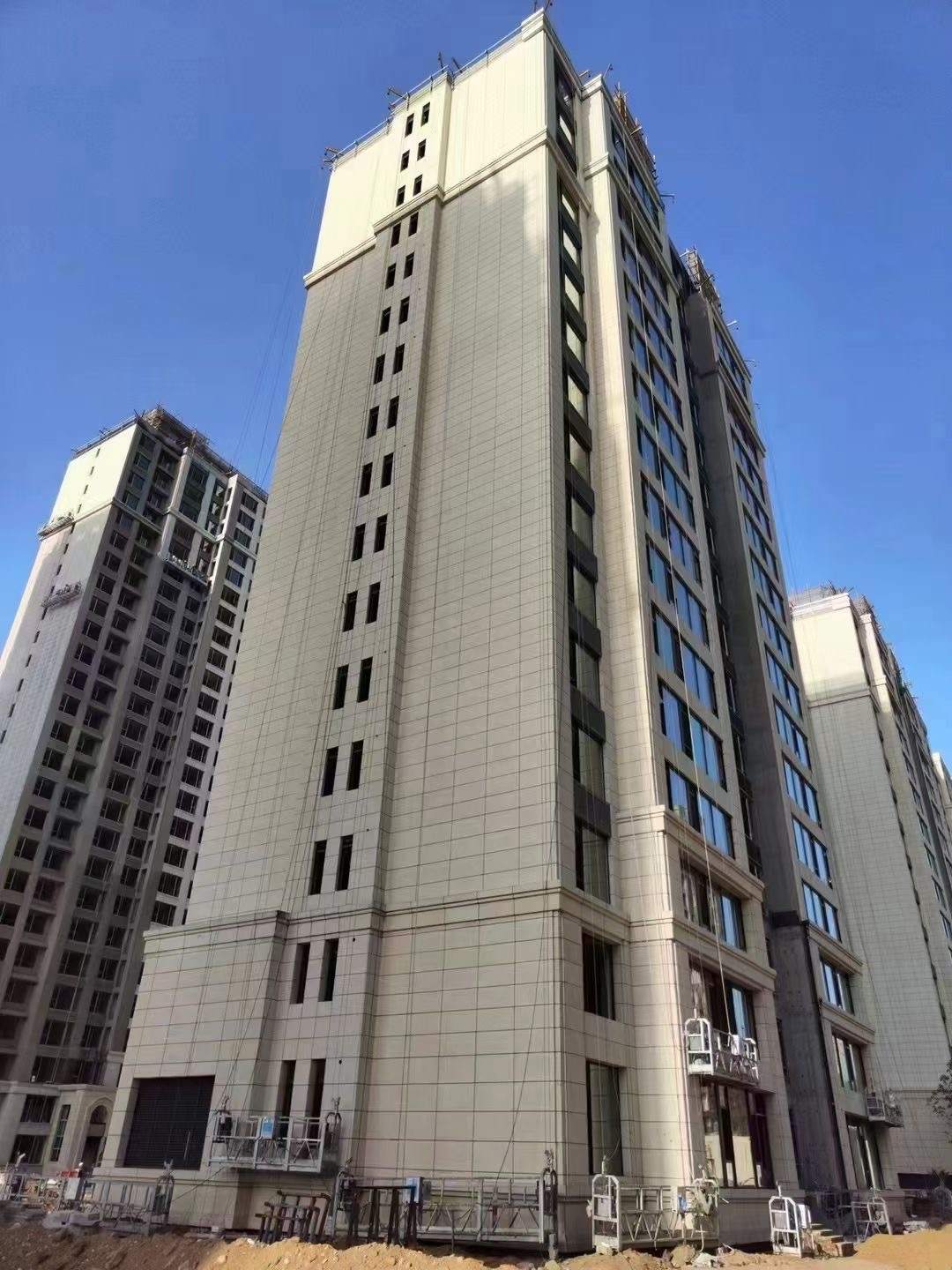 辽源黄金麻高端小区，外墙干挂