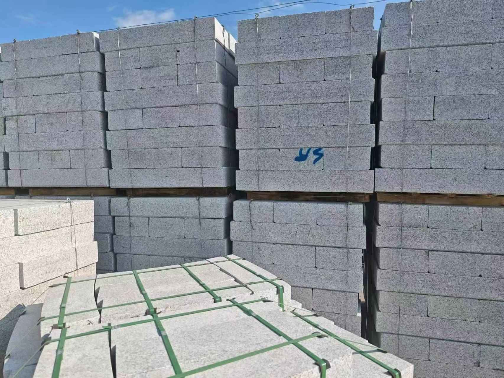 辽源 路沿石，路侧石-尺寸标准、颜色均匀