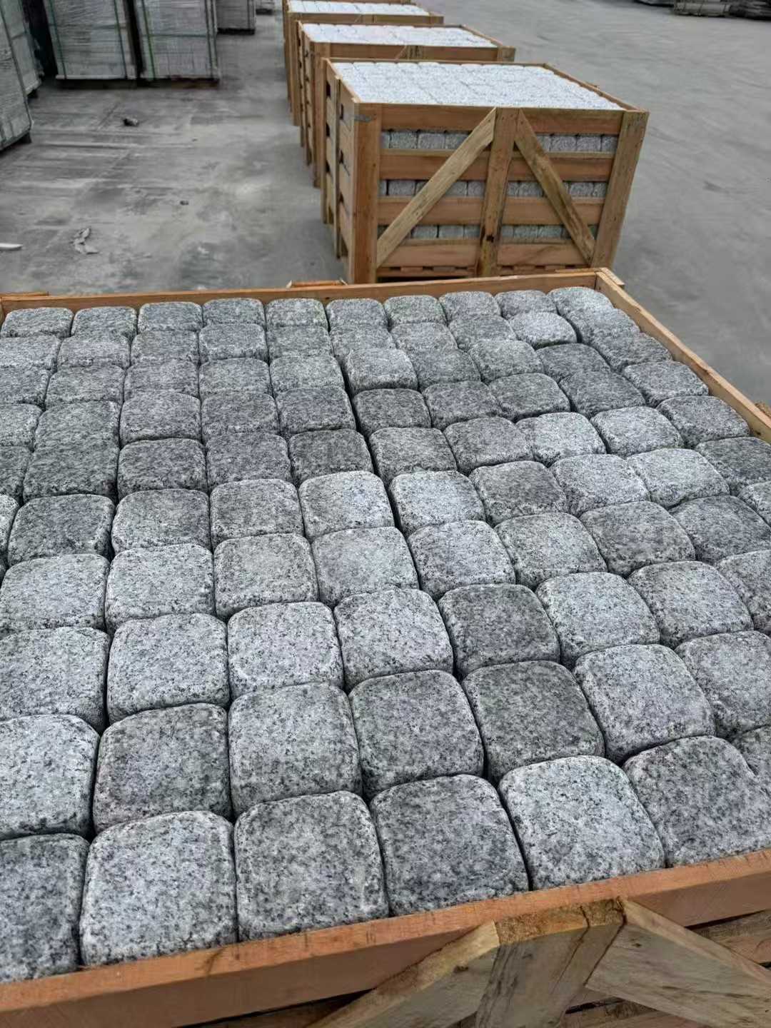 辽源 园林景观滚石