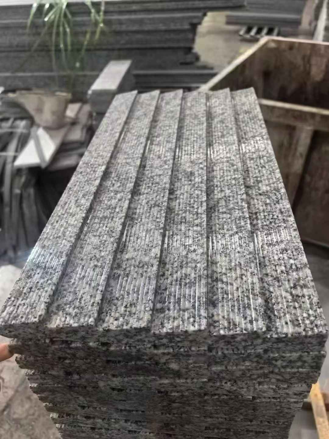 辽源 狼牙石