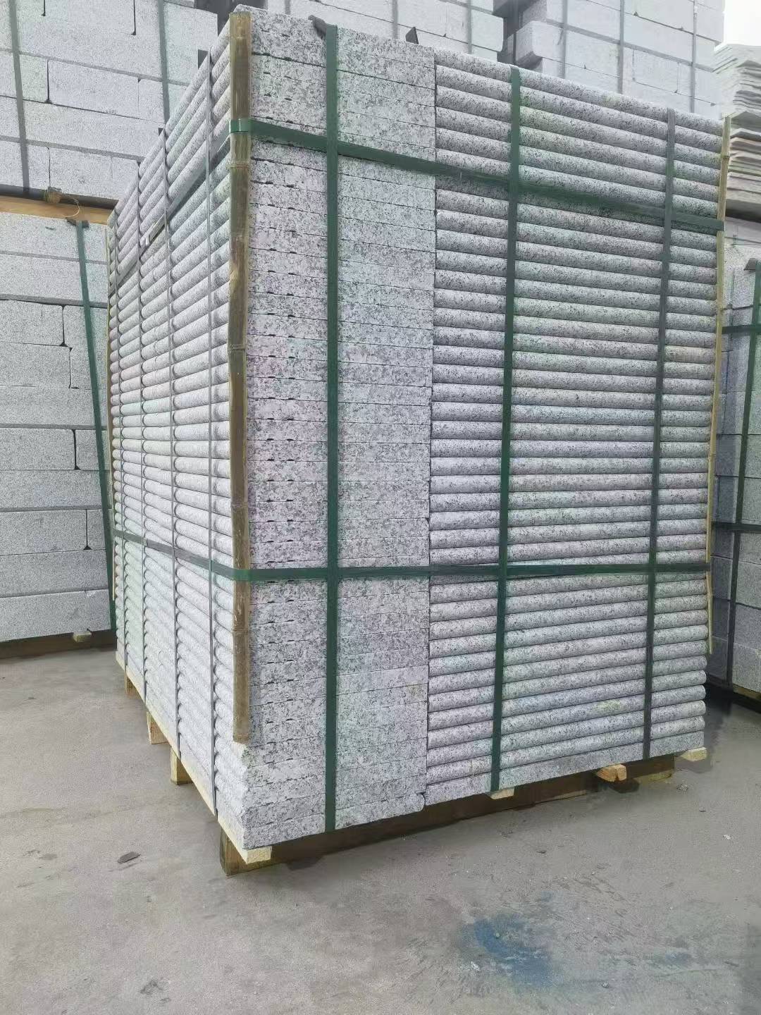 辽源 芙蓉白3公分厚磨圆边、拉槽，楼梯踏步